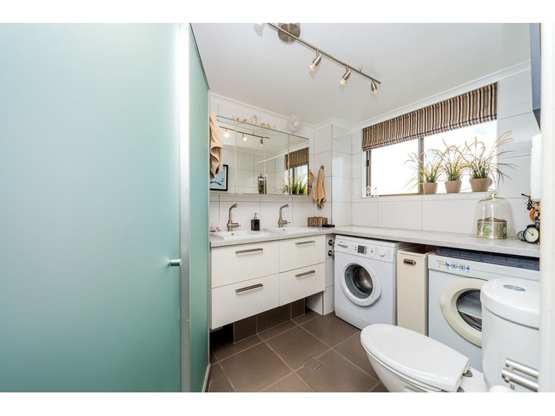 8/17-19 Parr Street, Biggera Waters QLD 4216