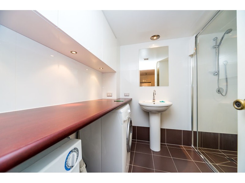 7/37 Bayview Street, Runaway Bay QLD 4216