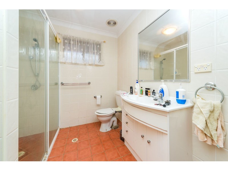 21 Vaggelas Crescent, Biggera Waters QLD 4216