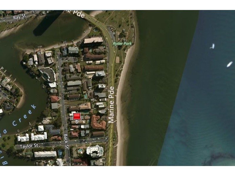39 Back Street, Biggera Waters QLD 4216