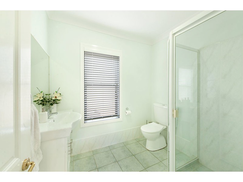 52 Monterey Keys Drive, Helensvale QLD 4212