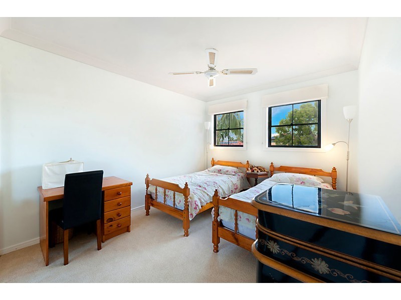 52 Monterey Keys Drive, Helensvale QLD 4212