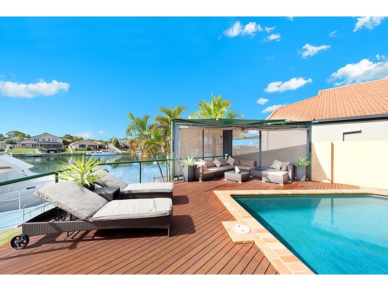 52 Monterey Keys Drive, Helensvale QLD 4212