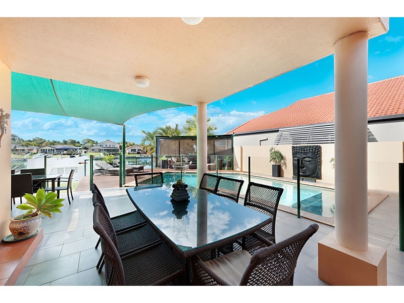 52 Monterey Keys Drive, Helensvale QLD 4212