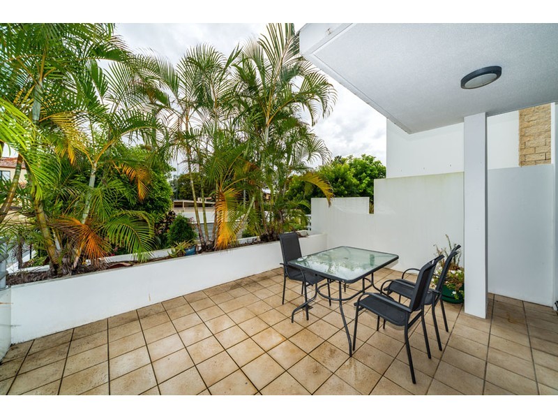 14/13 Bright Avenue, Labrador QLD 4215