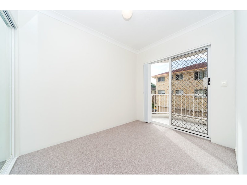 2/496 Marine Parade, Biggera Waters QLD 4216