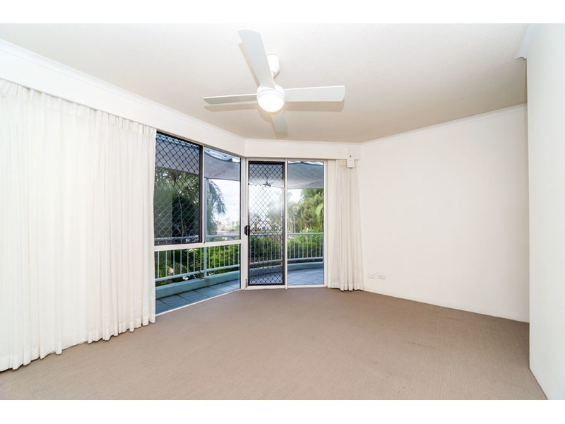 33/75 Morala Avenue, Runaway Bay QLD 4216