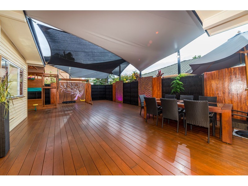 24 Hollywell Road, Biggera Waters QLD 4216