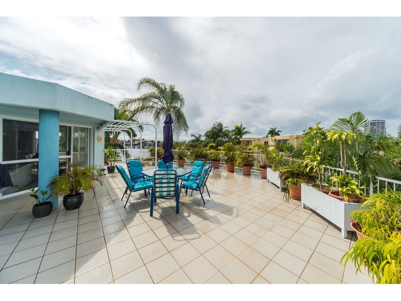 35/75 Morala Avenue, Runaway Bay QLD 4216