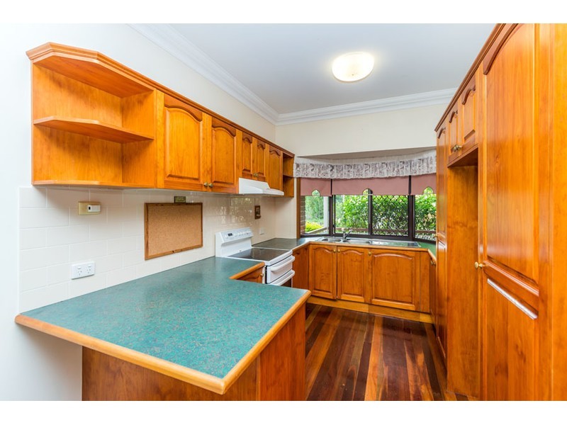7 Tallara Street, Coombabah QLD 4216