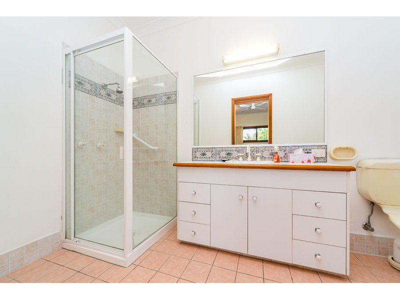 7 Tallara Street, Coombabah QLD 4216