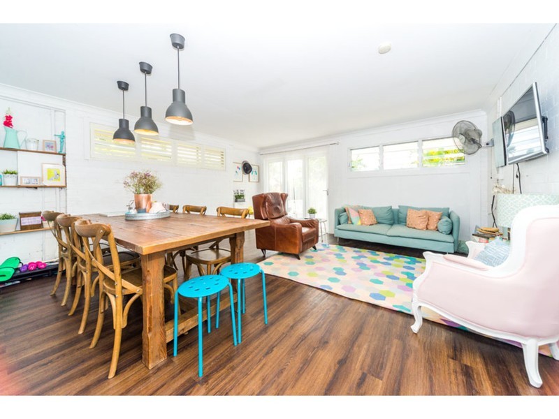 5 Mt Hagen Drive, Runaway Bay QLD 4216