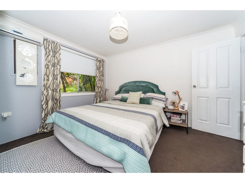 5 Mt Hagen Drive, Runaway Bay QLD 4216