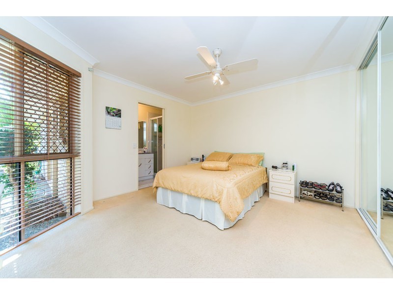 4/284 Oxley Drive, Coombabah QLD 4216