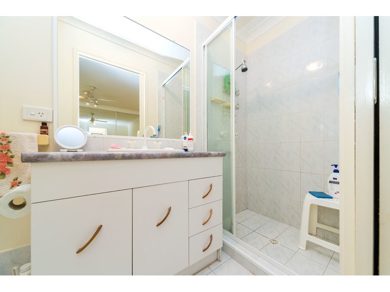 4/284 Oxley Drive, Coombabah QLD 4216