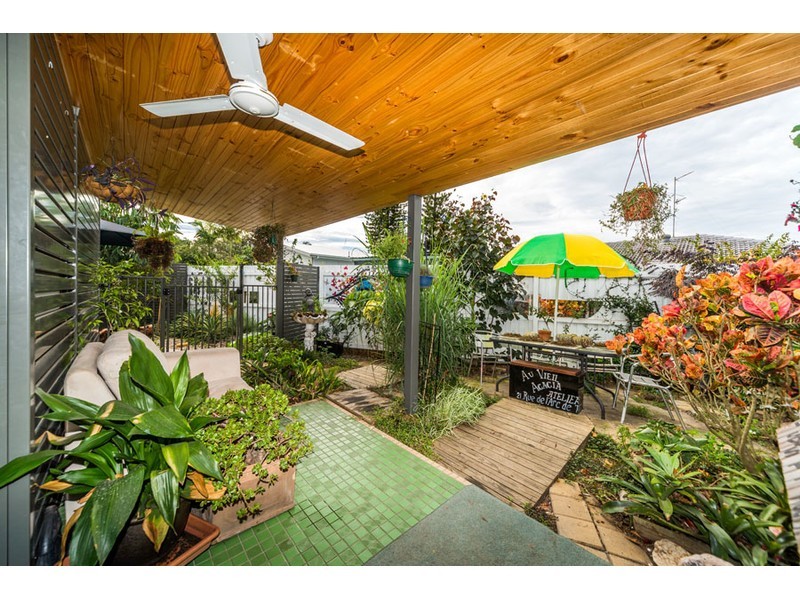 15 Sunbird Avenue, Paradise Point QLD 4216
