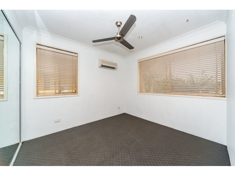 18/469 Pine Ridge Road, Runaway Bay QLD 4216