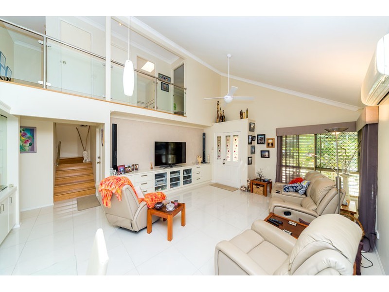 1/555 Pine Ridge Road, Biggera Waters QLD 4216