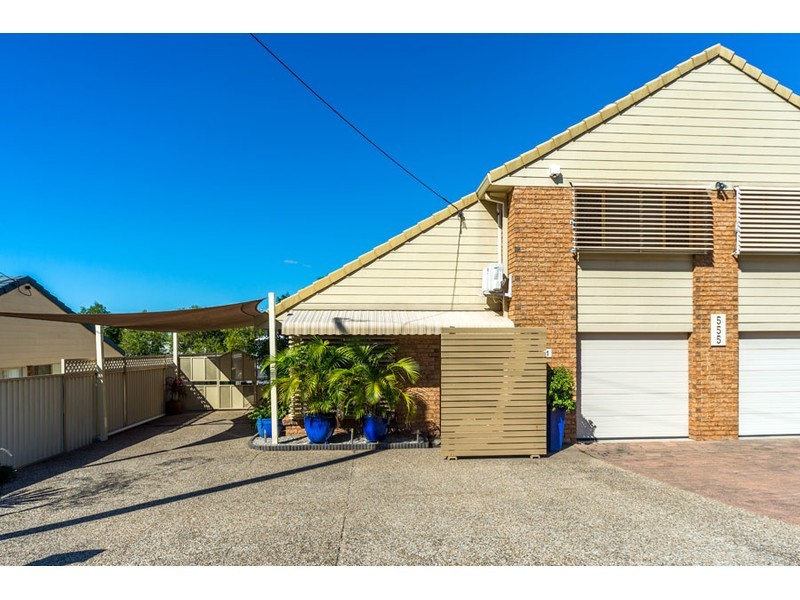1/555 Pine Ridge Road, Biggera Waters QLD 4216