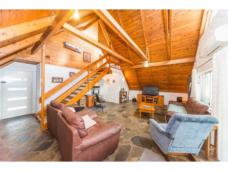 30 Preston Place, Helensvale QLD 4212