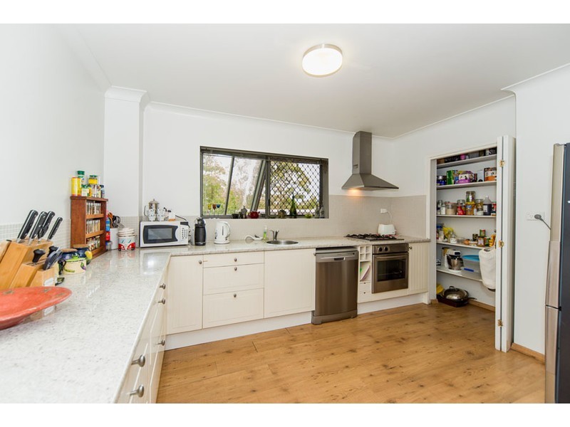 30 Preston Place, Helensvale QLD 4212