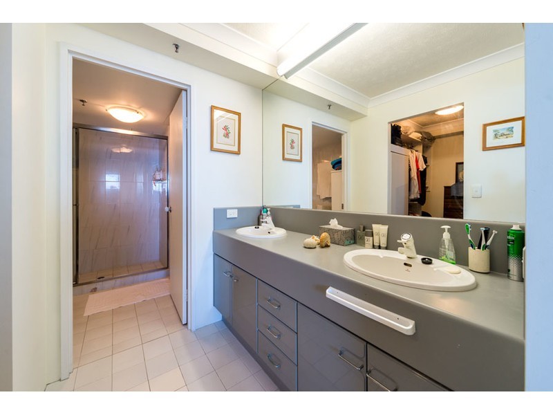 39/7 Oatland Esplanade, Runaway Bay QLD 4216