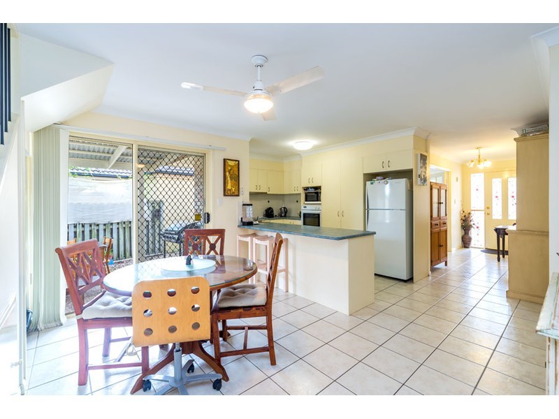 95 Casuarina Drive, Elanora QLD 4221