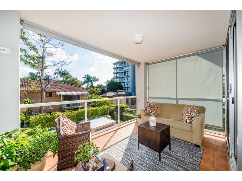 13/414 Marine Parade, Biggera Waters QLD 4216