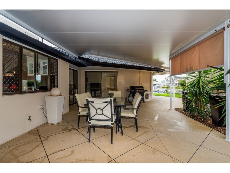 31 Walter Raleigh Crescent, Hollywell QLD 4216