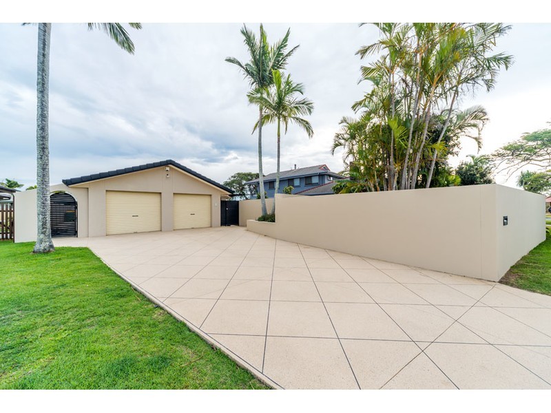 31 Walter Raleigh Crescent, Hollywell QLD 4216