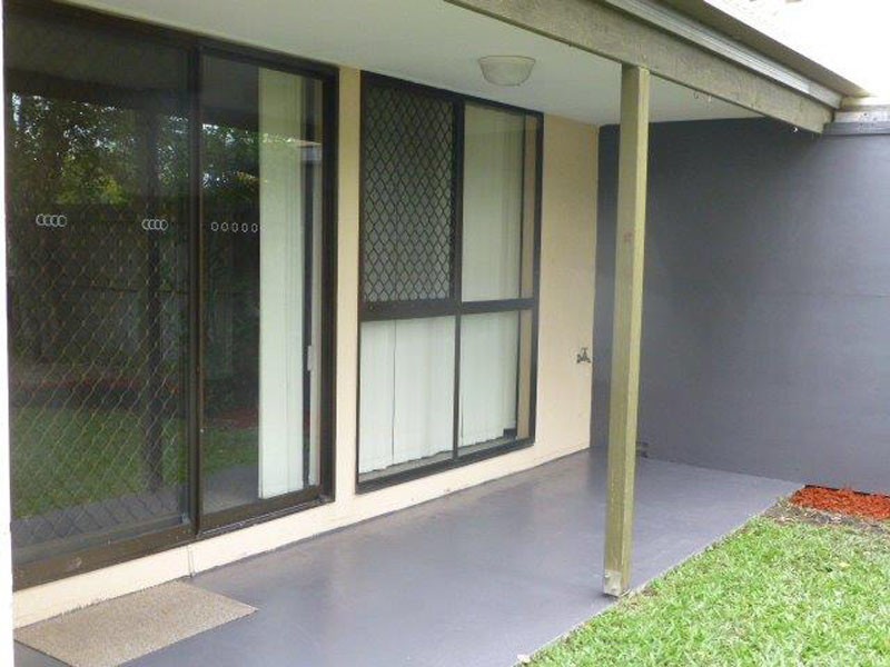 4/111 Little Usher Avenue, Labrador QLD 4215