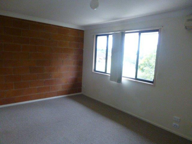 4/111 Little Usher Avenue, Labrador QLD 4215