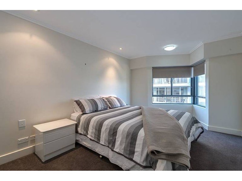 12/508 Marine Parade, Biggera Waters QLD 4216