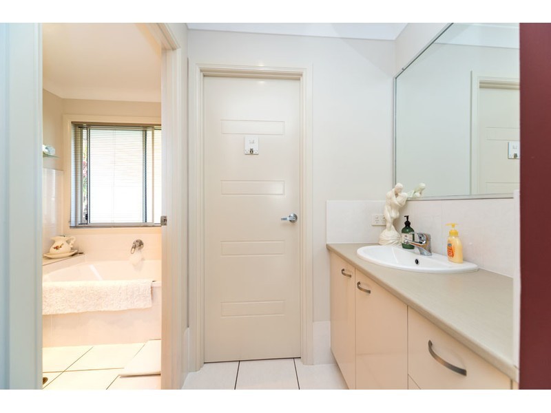 20 Coomerong Crescent, Upper Coomera QLD 4209