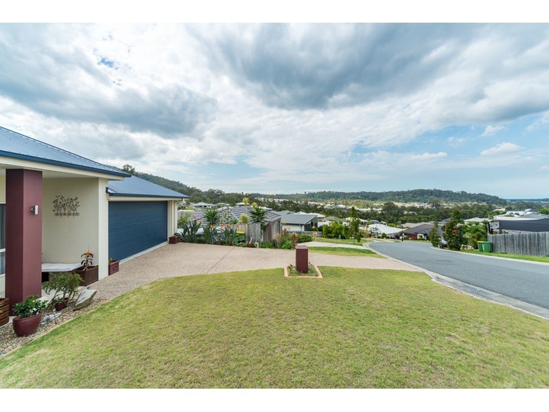 20 Coomerong Crescent, Upper Coomera QLD 4209