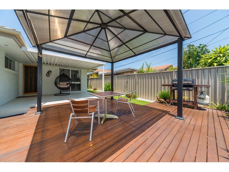 1/9 Fiona Street, Biggera Waters QLD 4216