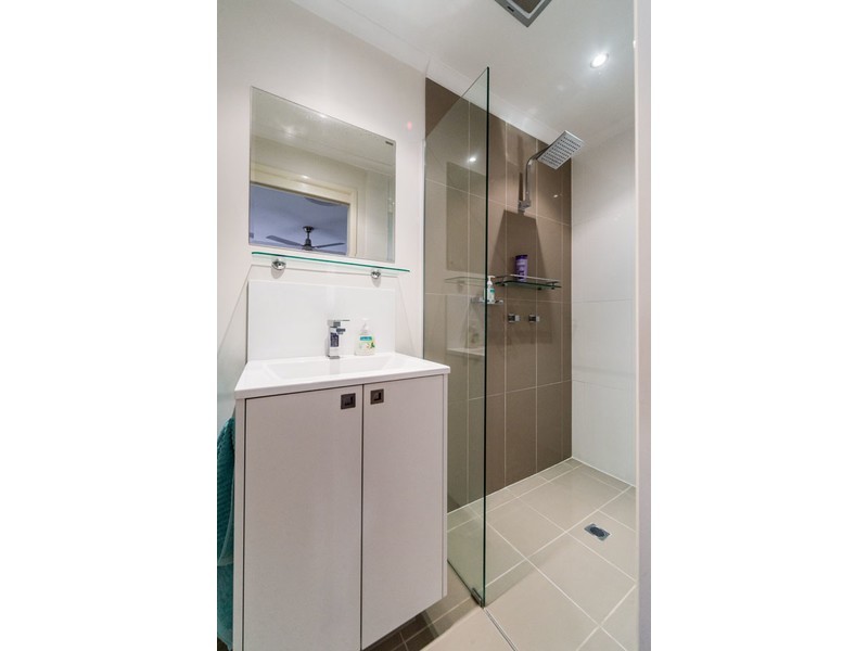 1/9 Fiona Street, Biggera Waters QLD 4216