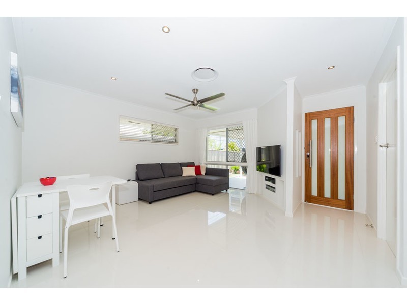 1/9 Fiona Street, Biggera Waters QLD 4216