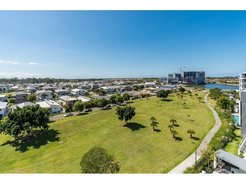 604/11 Compass Drive, Biggera Waters QLD 4216