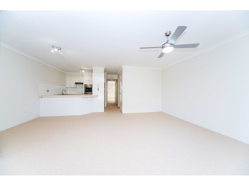 26/22 Jennifer Avenue, Runaway Bay QLD 4216