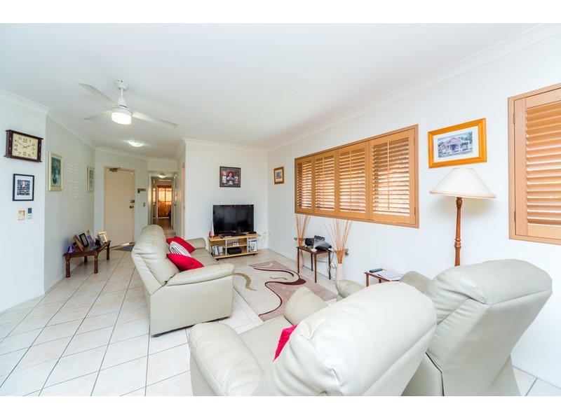 1/83 Brighton Street, Biggera Waters QLD 4216