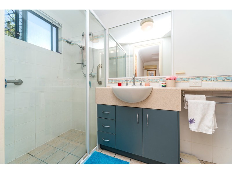 1/83 Brighton Street, Biggera Waters QLD 4216