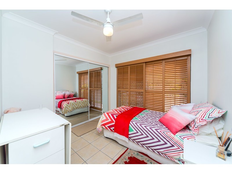 1/83 Brighton Street, Biggera Waters QLD 4216