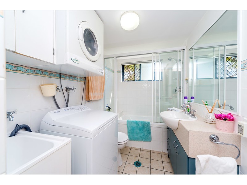 1/83 Brighton Street, Biggera Waters QLD 4216