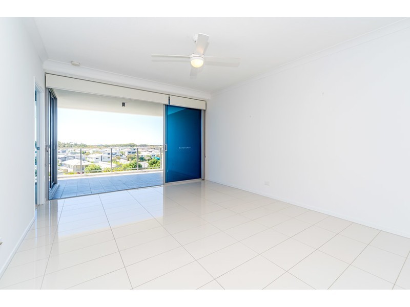 404/11 Compass Drive, Biggera Waters QLD 4216
