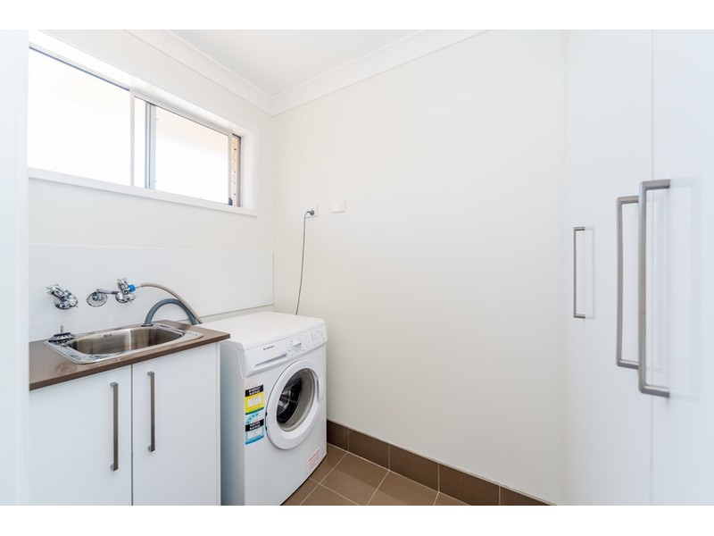 8/24 Madang Crescent, Runaway Bay QLD 4216