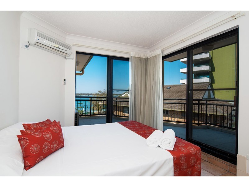 28/452 Marine Parade, Biggera Waters QLD 4216