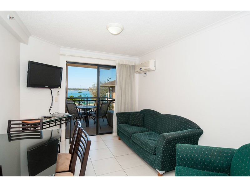 28/452 Marine Parade, Biggera Waters QLD 4216
