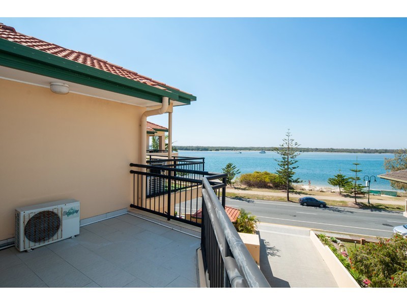 28/452 Marine Parade, Biggera Waters QLD 4216