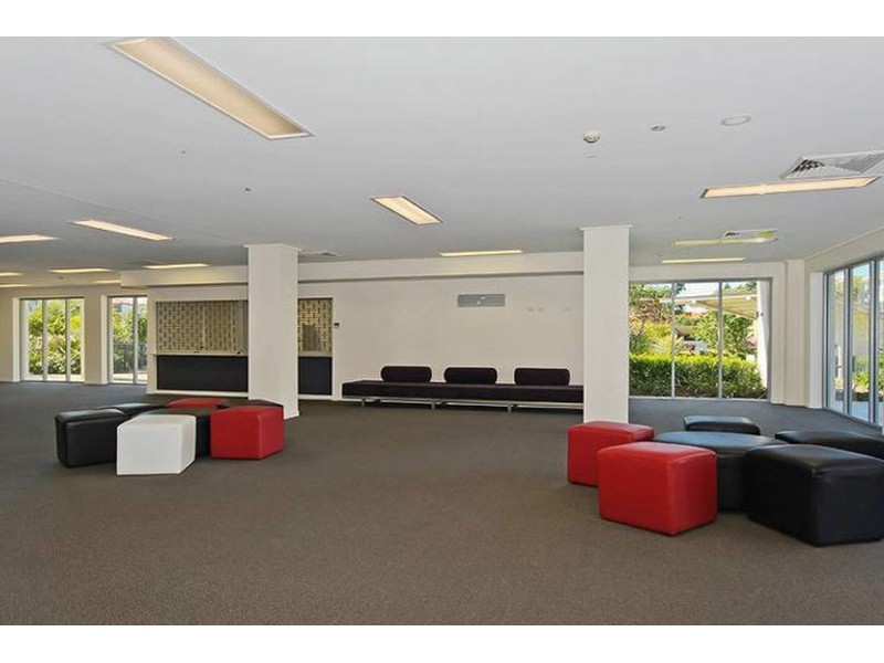 224/64-68 Sickle Avenue, Hope Island QLD 4212